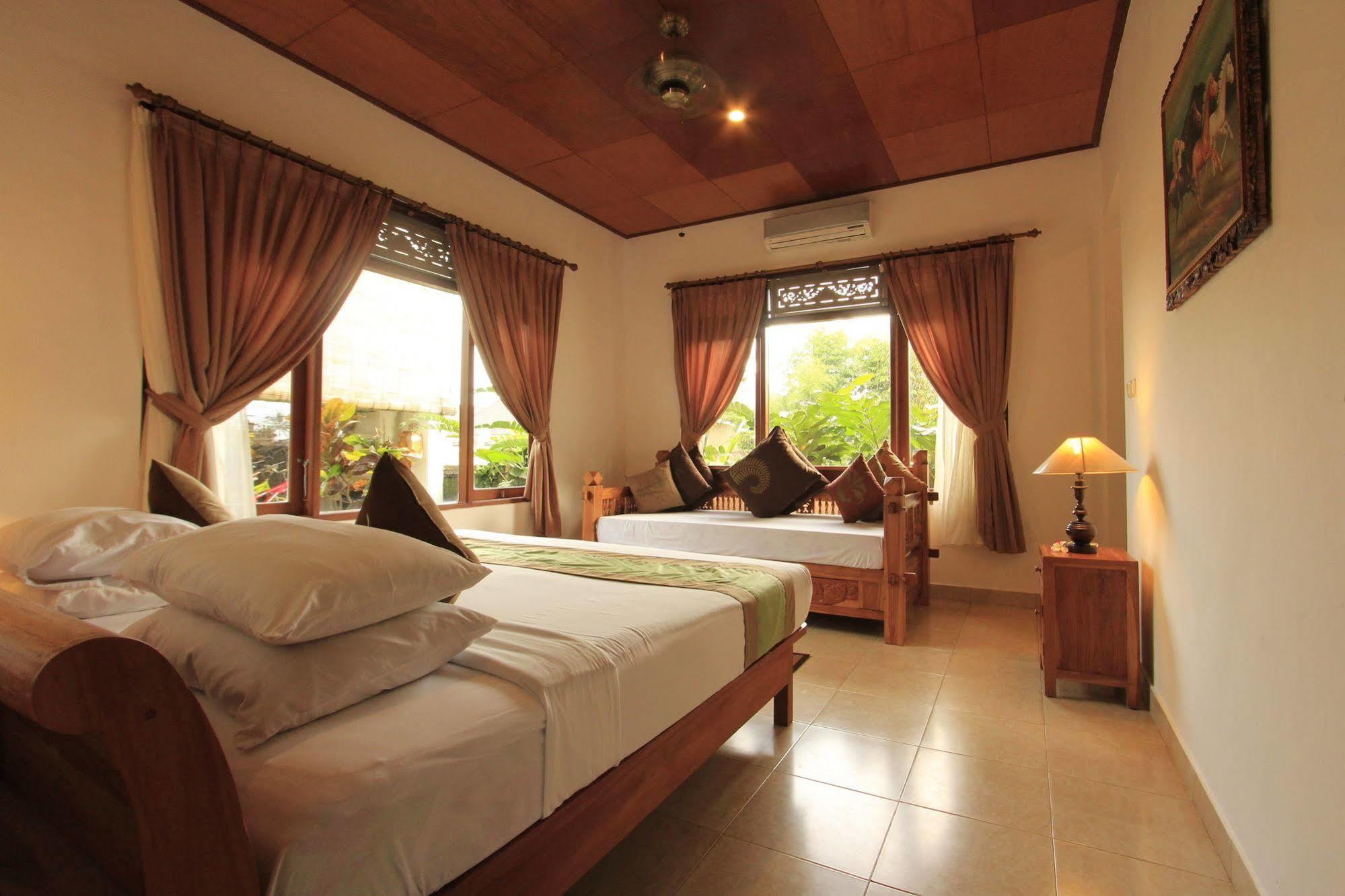 Villa Agung Khalia Ubud Exterior foto